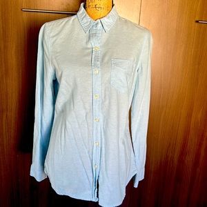 Ladies Old Navy button down medium- light blue